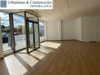 Location Local commercial à El Torreón - Los Ángeles - El Pilar. Local-carretera valdepeñas