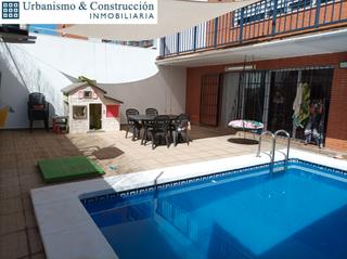 Casa adossada a Poblete