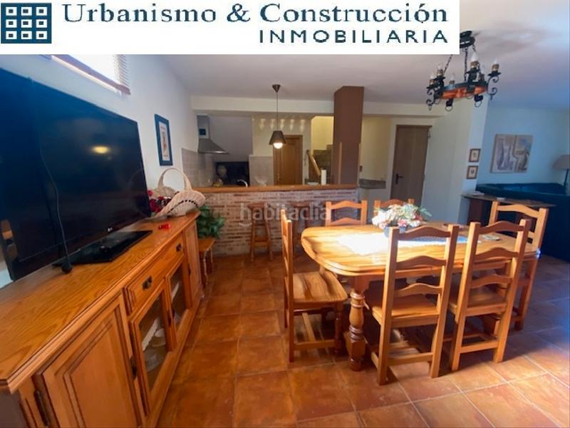 Foto 197d0d43-aac9-4549-9fe8-d7b3e478d743. Casa a schiera con camino riscaldamento parcheggio in Ciudad Real