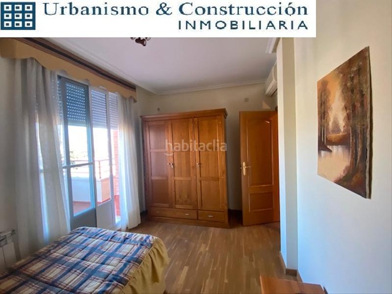 Foto 5b0f84b2-252e-42f9-95ae-7e7ced1b2d3b. Casa a schiera con camino riscaldamento parcheggio in Ciudad Real