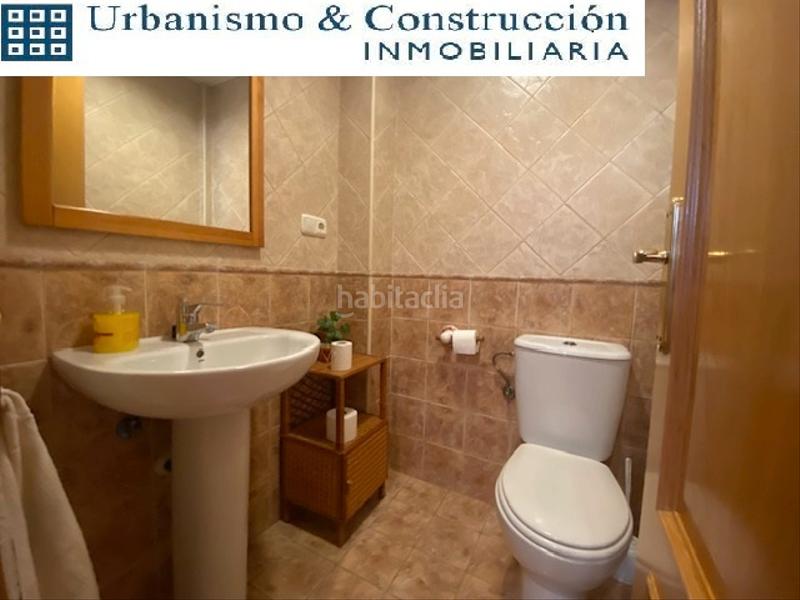 Foto 666194f7-6157-4e02-b6cb-f5692f41ab16. Casa a schiera con camino riscaldamento parcheggio in Ciudad Real