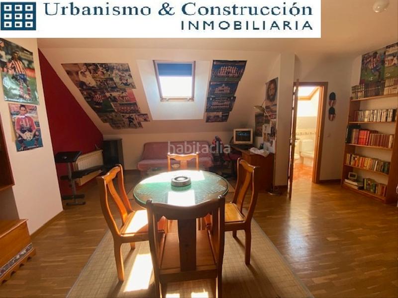 Foto a664d7c3-c373-4ba8-861d-ec9d4d4fa4fb. Casa a schiera con camino riscaldamento parcheggio in Ciudad Real