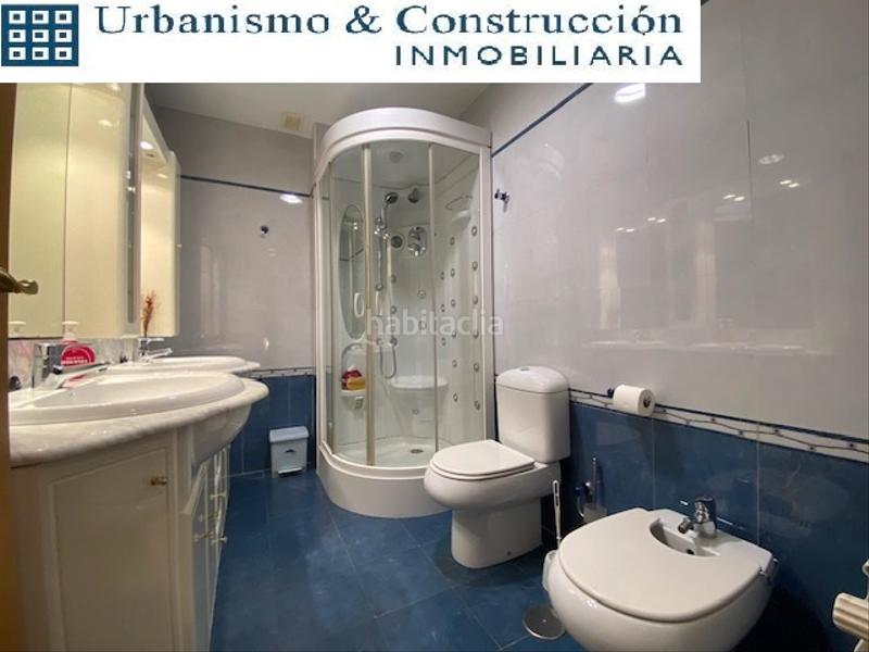 Foto ae1d8f10-1b1c-4e83-aa6f-e12659587c98. Casa a schiera con camino riscaldamento parcheggio in Ciudad Real