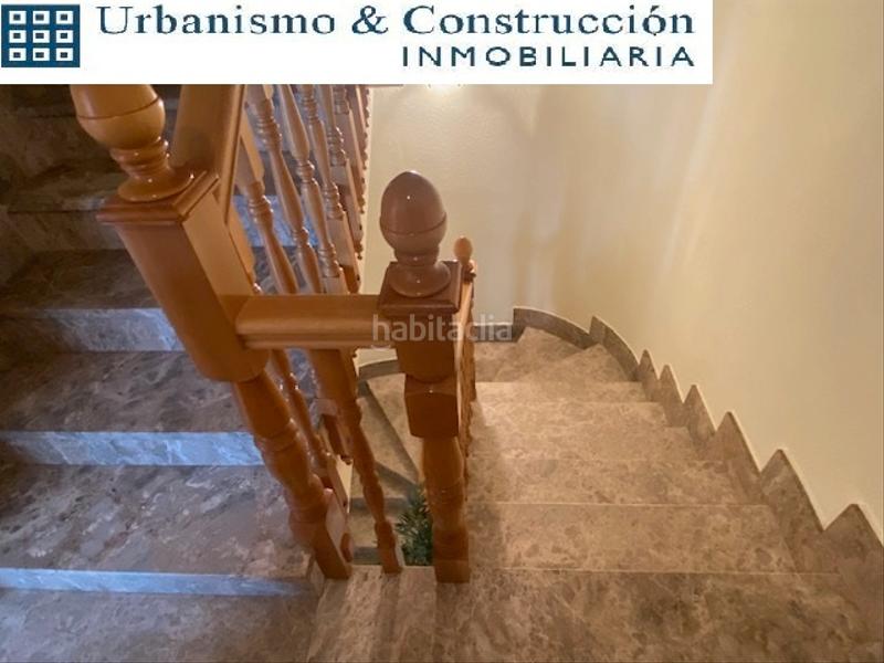 Foto cb100cd2-6d52-4842-a83e-d34d71a69cb9. Casa a schiera con camino riscaldamento parcheggio in Ciudad Real