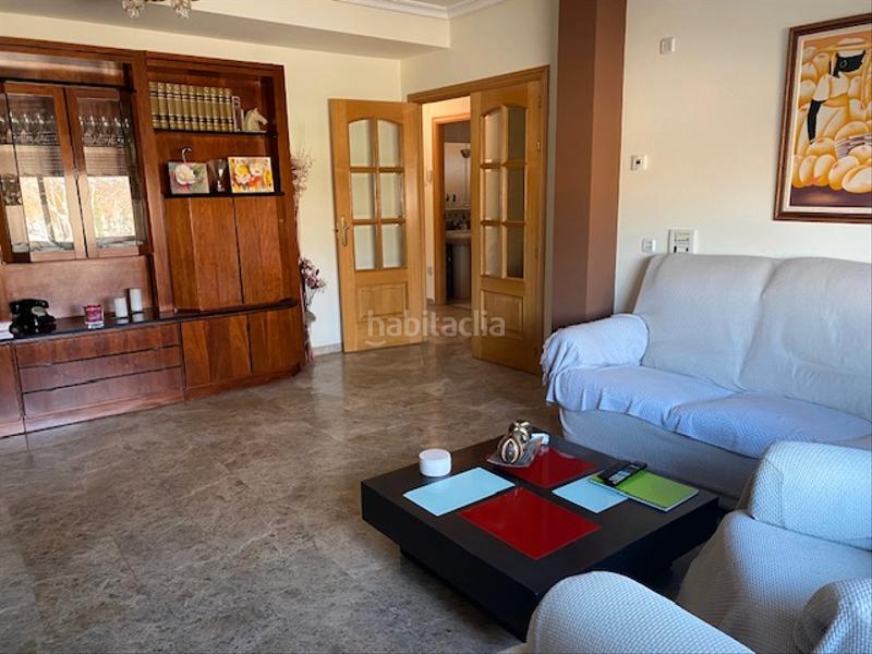 Foto db0cdbf3-75b0-4bc5-838c-e47a71f25cae. Casa a schiera con camino riscaldamento parcheggio in Ciudad Real