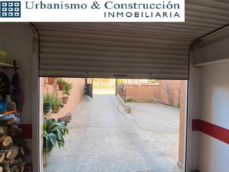 Foto e00f7426-8448-415b-946c-d61e21314cd3. Casa a schiera con camino riscaldamento parcheggio in Ciudad Real