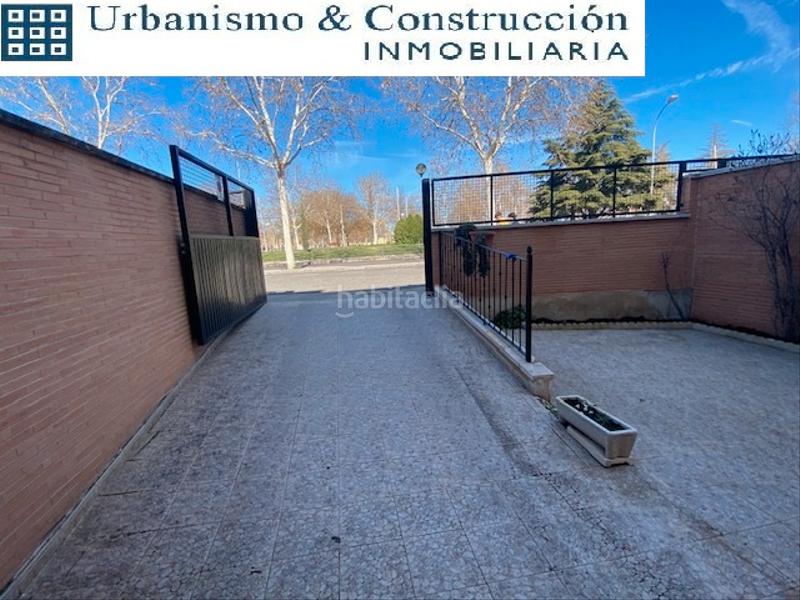 Foto 73030291-6e8c-43bc-90cb-984e031b7d79. Semi detached house with fireplace heating parking in Ciudad Real