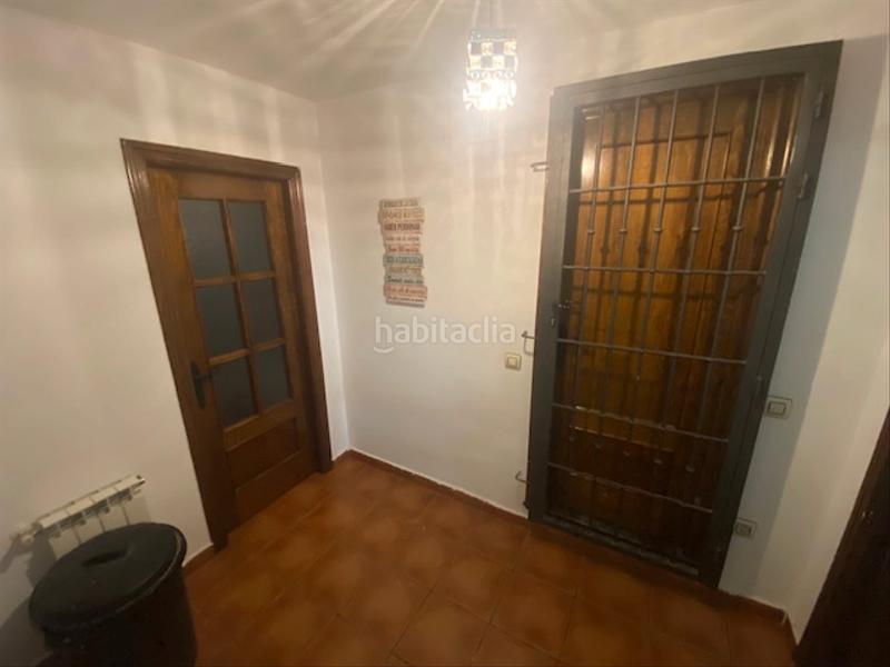 Foto c45ba5d9-1133-4ddb-b4f5-3ca67701fb24. Casa adossada amb xemeneia calefacció aparcament piscina a Ciudad Real