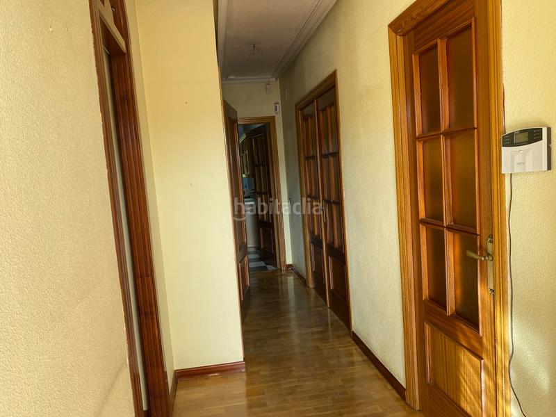 Foto 1e28ec92-cc43-4586-81eb-782f3c6a8216. Casa adossada amb xemeneia calefacció aparcament a Ciudad Real