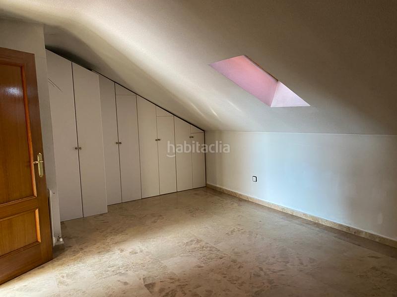 Foto 282328f4-e98b-4b58-b225-ca7417bc7824. Casa adossada amb xemeneia calefacció aparcament a Ciudad Real