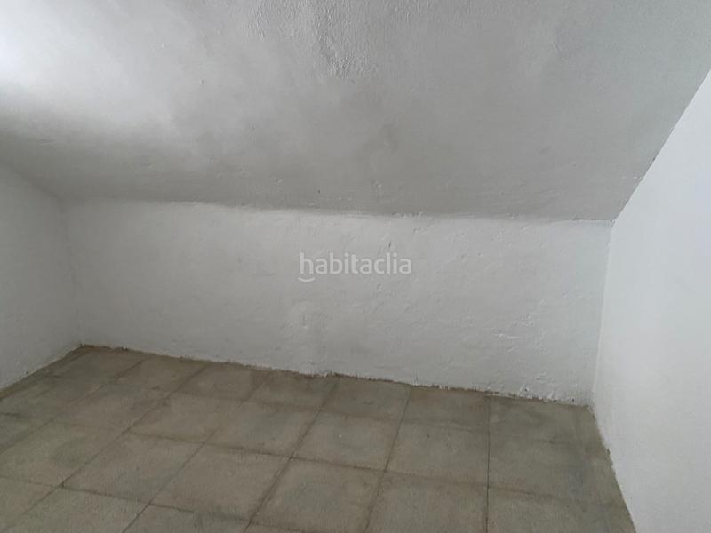 Foto 3d7893b2-f8a7-42c1-b633-50d5ea511846. Casa adossada amb xemeneia calefacció aparcament a Ciudad Real