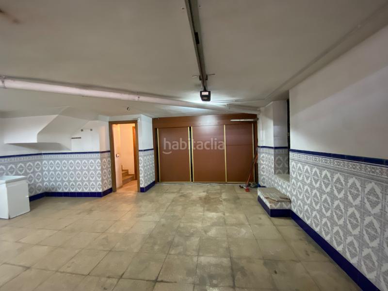 Foto f0b2336a-9706-47d3-929a-f078a8652bbe. Casa adossada amb xemeneia calefacció aparcament a Ciudad Real