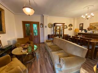 Piso en El Torreón - Los Ángeles - El Pilar. Piso señorial 5 dormitorios