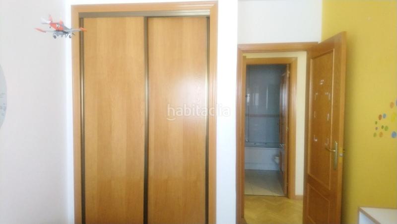 Foto 4782c9b2-4614-4085-ac22-4de8cb0b54c1. Lloguer pis amb calefacció aparcament piscina a El Perchel Ciudad Real