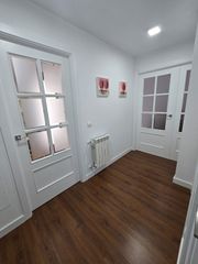 Location Appartement à Carretera de carrión 6. Piso diseño 2 dormitorios alquiler