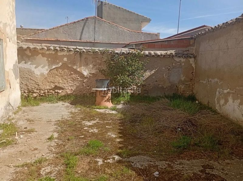 Foto bd24e67e-01bc-45c7-8921-95646ffcc002. Terreny residencial a Poblete