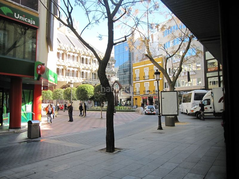 Foto f6ea80d9-97e4-427d-ac6d-f9a305dfc64f. Lloguer local comercial a Centro - Plaza Mayor Ciudad Real