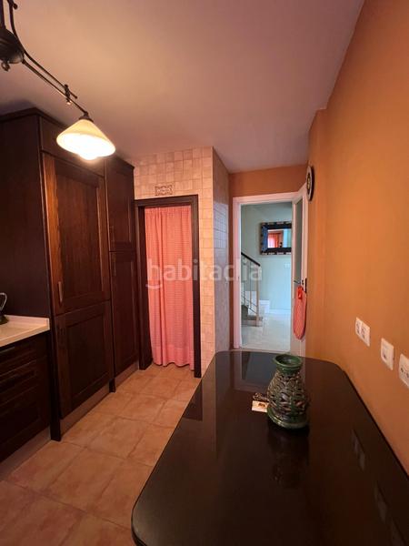 Foto a9428492-4a82-40f9-ba3f-76a2907923d5. Lloguer casa adossada amb aparcament piscina a Arco Norte - Avda España Dos Hermanas