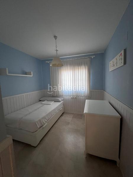 Foto d5d81ea4-1596-405b-9550-8c9fbb07227b. Rent semi detached house with parking pool in Arco Norte - Avda España Dos Hermanas