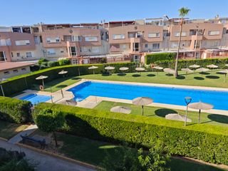 Duplex à Avenida de españa 195. Dúplex con piscina en vistazul