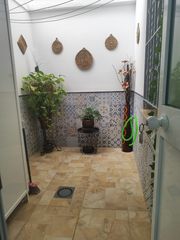 Piso en Arco Norte - Avda España. Estupendo piso en planta baja en la moneda