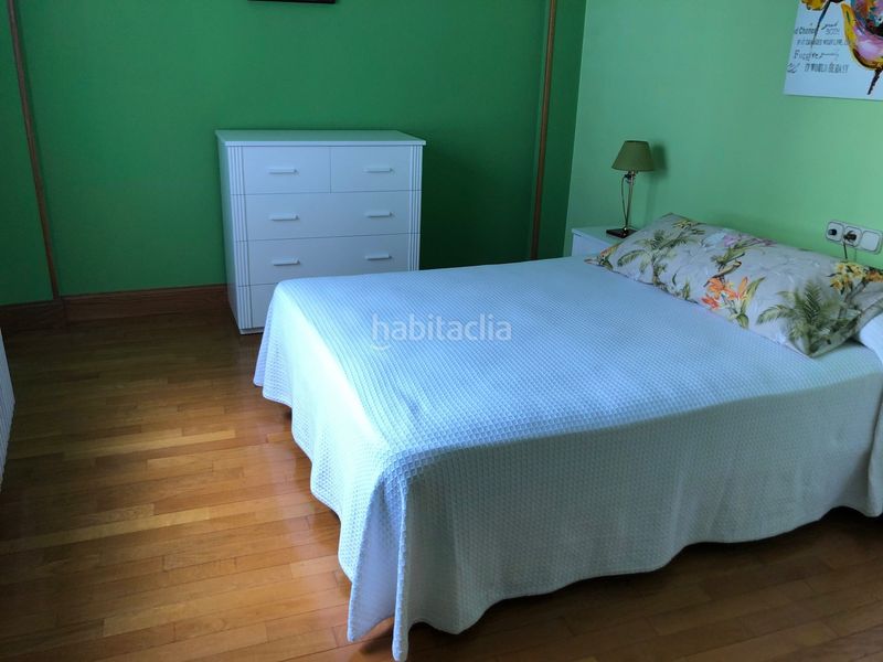 Foto 50bd34f4-7c67-435b-8f8e-337f3d2fd2cf. Pis a Ensanche - Sar Santiago de Compostela