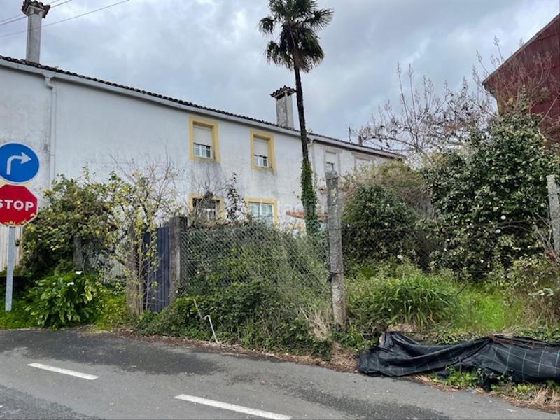 Foto ee3f1103-7de0-47f1-a90c-23a319fe7404. Edifici a Teo