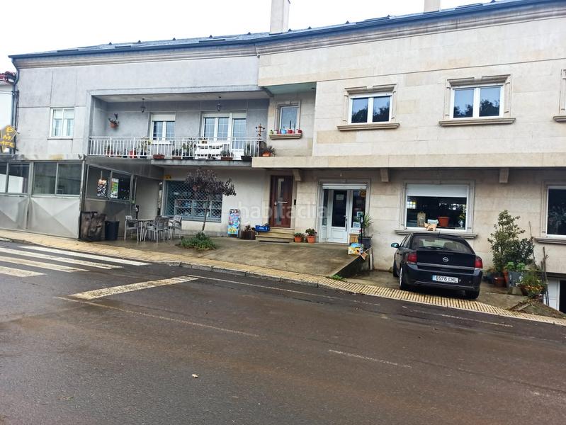 Foto d52070ed-5cd5-4957-98b0-c8aa9ee00fe7. Location local commercial dans Trazo