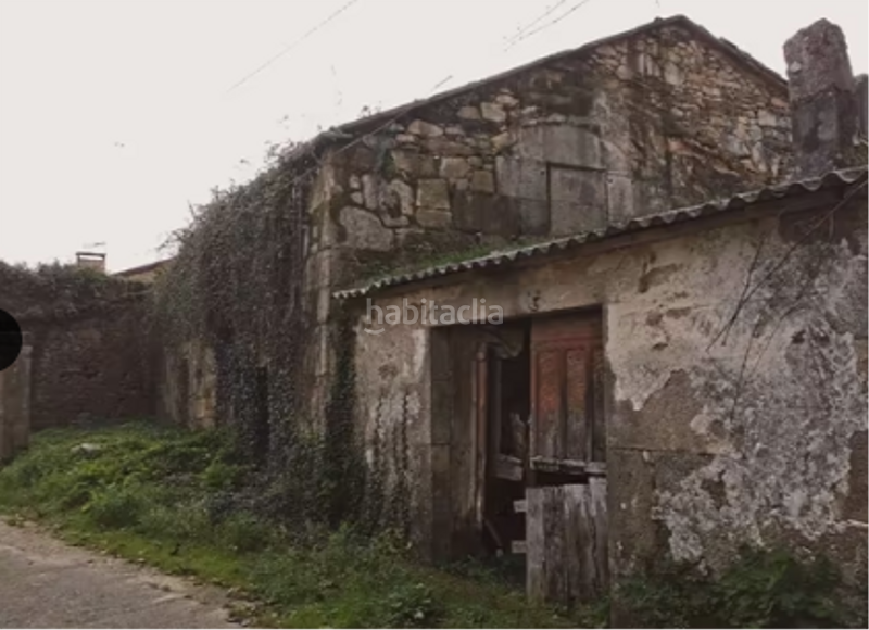 Foto adb2e2e0-466e-44af-a120-ba945285ffb4. Maison dans Brión