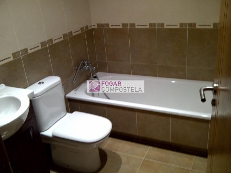 Foto 8be2c267-e92b-4ee9-8a9c-dbc17d4f2632. Appartamento in Castiñeiriño - Cruceiro de Sar Santiago de Compostela