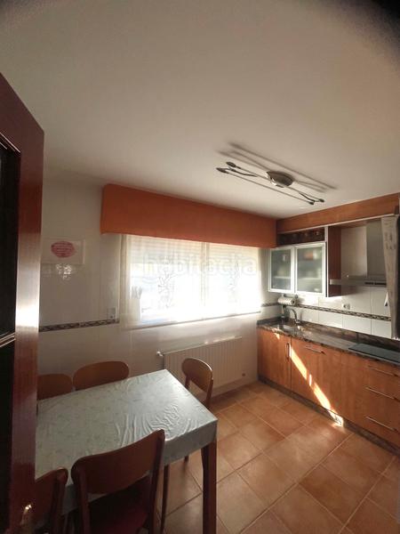 Foto 7435386b-413e-483e-a10d-e6ea8f1a1fe5. Chalet en San Lázaro - Meixonfrío Santiago de Compostela