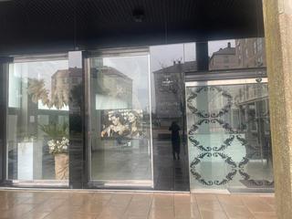 Traspàs Local Comercial  Rúa das orfas. Gran oportunidad!!!! se alquila  peluquería en funcionamiento  c