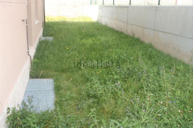 Foto 51ba22e2-3f5d-4f00-9d65-f4a97f8eab05. Casa in Parroquias de Santiago Santiago de Compostela