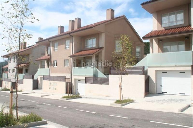 Foto 83cabb8a-19cb-4dcd-aa23-1787e8ac405d. Casa in Parroquias de Santiago Santiago de Compostela