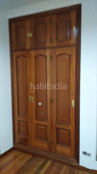 Foto 15d7389e-a165-4279-aad6-c28793a86f22. Pis a Conxo Santiago de Compostela