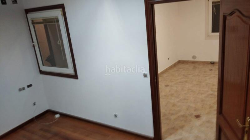 Foto 74bb338a-7d74-4a72-b4ad-215b4add8177. Pis a Conxo Santiago de Compostela