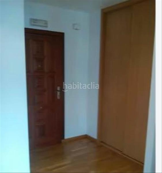 Foto e4f95b9f-2222-40bf-bdd8-a42af449e38a. Location appartement dans Bertamirans Ames