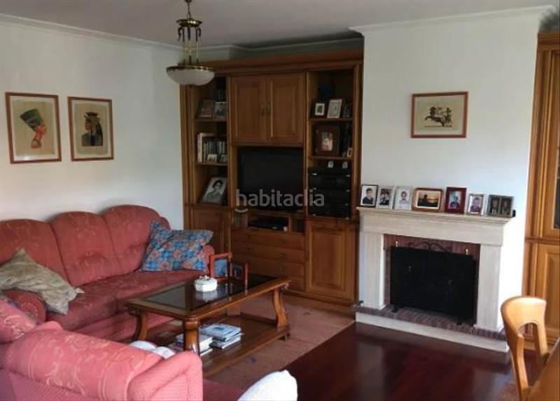 Foto 33ee3301-40a9-4327-9502-bd120dcfebb8. Rent chalet in Parroquias de Santiago Santiago de Compostela
