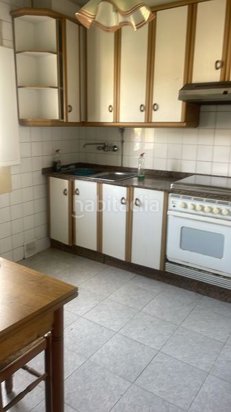 Foto e98ec5eb-8aea-40dc-b3d5-86f1bac1ca19. Casa a rúa de vidán 113 a Campus Sur - Santa Marta Santiago de Compostela