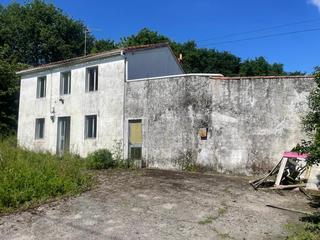 Casa  Rúa das orfas. Gran oportunidad!!!!! se vende casa para restaurar en aríns (cal
