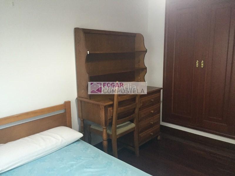 Foto 41dbb860-fca1-4c6e-bf29-4e1441af5bb3. Alquiler piso se alquila piso en portosín para los meses de verano, muy cerca de la playa. 3 habitaciones y 1 baño. 1.500 euros el mes de julio en Porto do Son