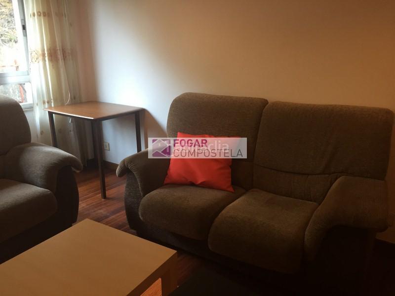 Foto 7f0b74ca-72d9-44a8-9054-a6fca3da3ed5. Alquiler piso se alquila piso en portosín para los meses de verano, muy cerca de la playa. 3 habitaciones y 1 baño. 1.500 euros el mes de julio en Porto do Son