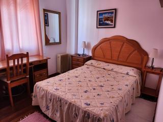 Location Appartement  Rúa do xeneral pardiñas. Gran oportunidad!!! se alquila piso a estudiantes para el curso
