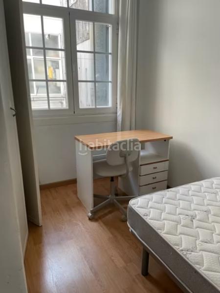 Foto 5f24c0c4-6770-4568-aa74-818d450a0fb9. Miete etagenwohnung in Ensanche - Sar Santiago de Compostela