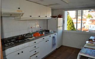 Rent Flat  Rúa do pombal. Gran oportunidad!!! se alquila piso de estudiantes a chicas para
