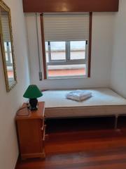 Rent Flat  Rúa de eduardo pondal. Gran oportunidad!!! se alquila piso a estudiantes en rúa eduardo