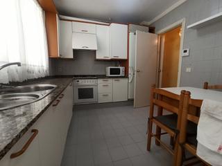 Alquiler Piso  Rúa de viena. Gran oportunidad!!! se alquila piso en rúa viena, zona fontiñas,