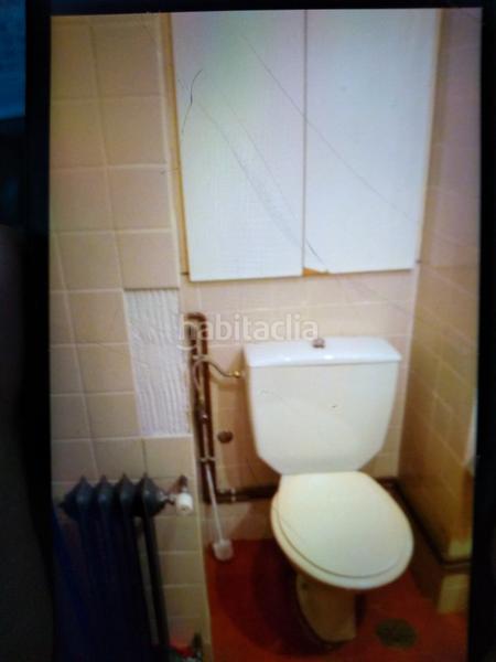 Foto 2a194ac0-9cfa-4259-afdc-7ad8a94c2a3c. Alquiler piso gran oportunidad! se alquila piso en calle doctor teixeiro ( centro, plaza galicia) piso de 1 habitacion, cocina, salón, cuarto de en Santiago de Compostela