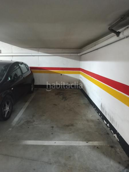 Foto d825a3c1-9048-409a-a074-46189f9076e2. Pis a Castiñeiriño - Cruceiro de Sar Santiago de Compostela