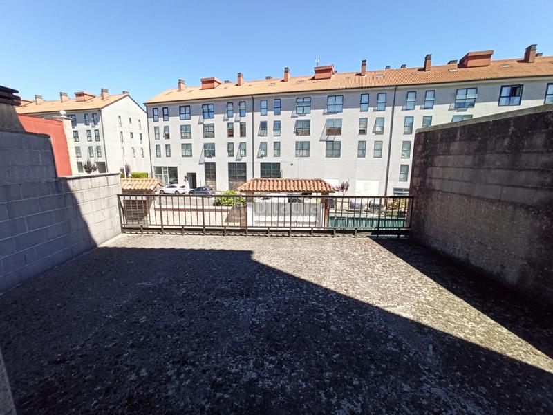 Foto a2b76310-6a49-4af6-aade-11aea3847d1e. Pis a Campus Norte - San Caetano Santiago de Compostela